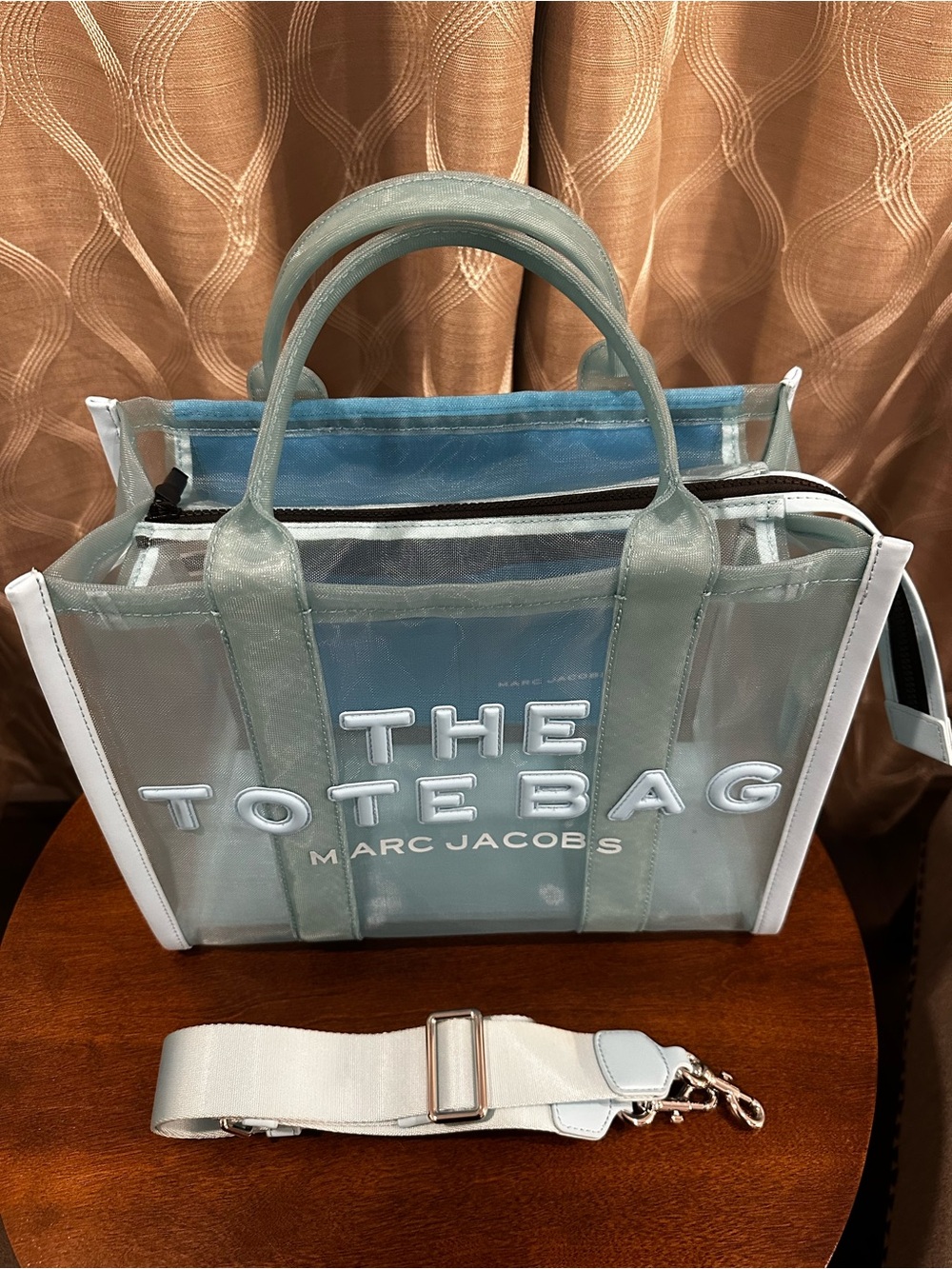 Marc Jacobs The Mesh Medium Tote Bag - Picture 4 of 16